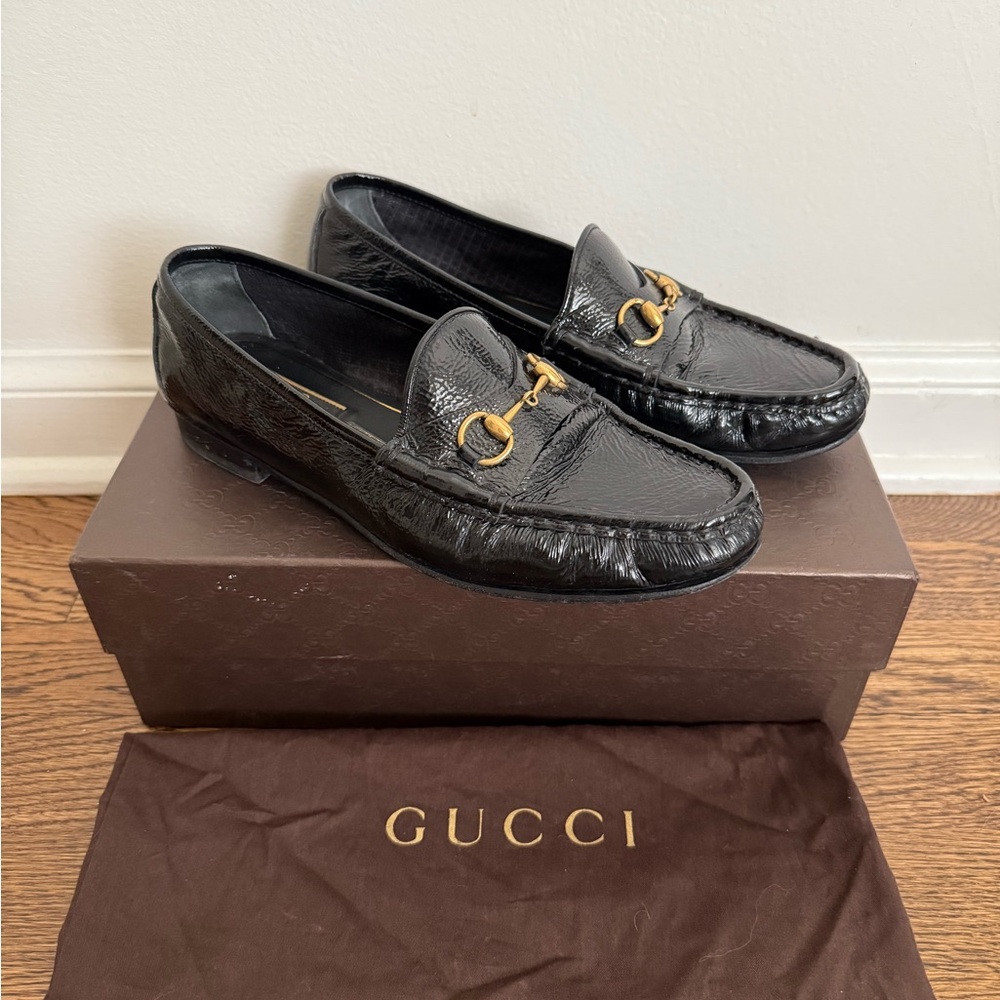 Gucci Vernice Narplack Black Patent Leather Loafers size 38